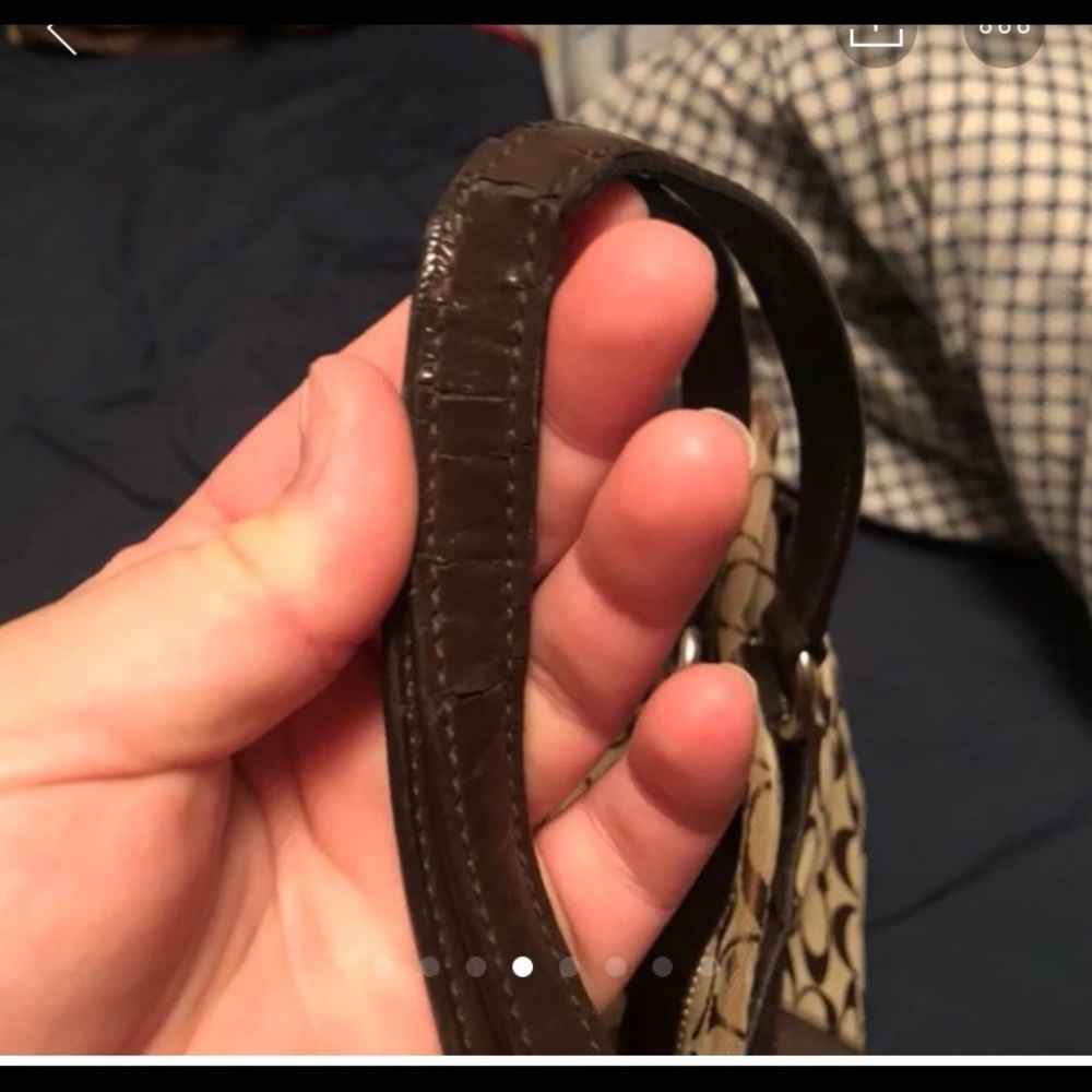 Coach purse. Purchased from a coach outlet store - Picture 2 of 6